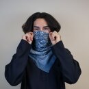 Baumwolltuch Indisches Muster 1 grau weiß Blumen weiß quadratisches Tuch