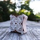 Wooden stamp vintage flower 1.97 inch four-leaf blossom stamp made of wood