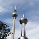 Blechspielzeug Fernsehturm Berlin Edelstahl Aussichtsturm Blechturm